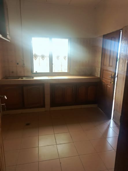 Vaste appartement à louer – Santa Barbara
