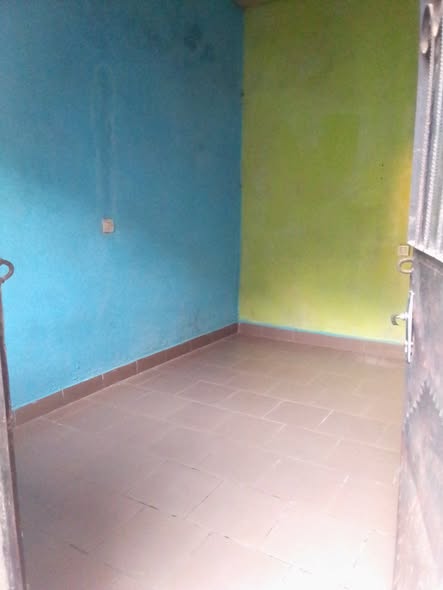Chambre à louer à Nyalla Pariso