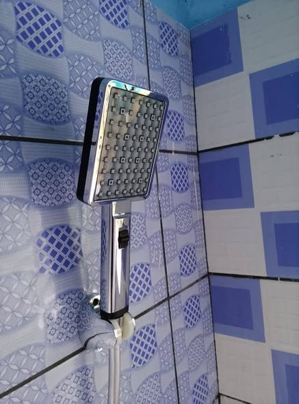 Chambre moderne à louer - Bonaberi, Douala