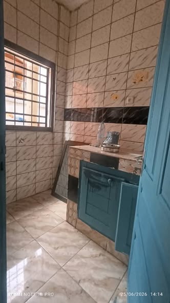Chambre moderne à louer - Kotto