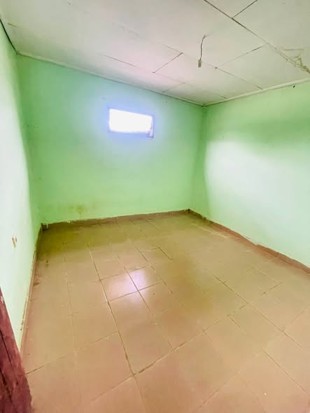 Appartement moderne en réfection - PK 13 Douala - 2 chambres - 40 000 FCFA/mois